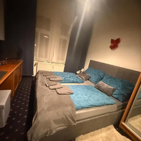 Vysehrad Near The Congress Centre, New Bed 公寓 *